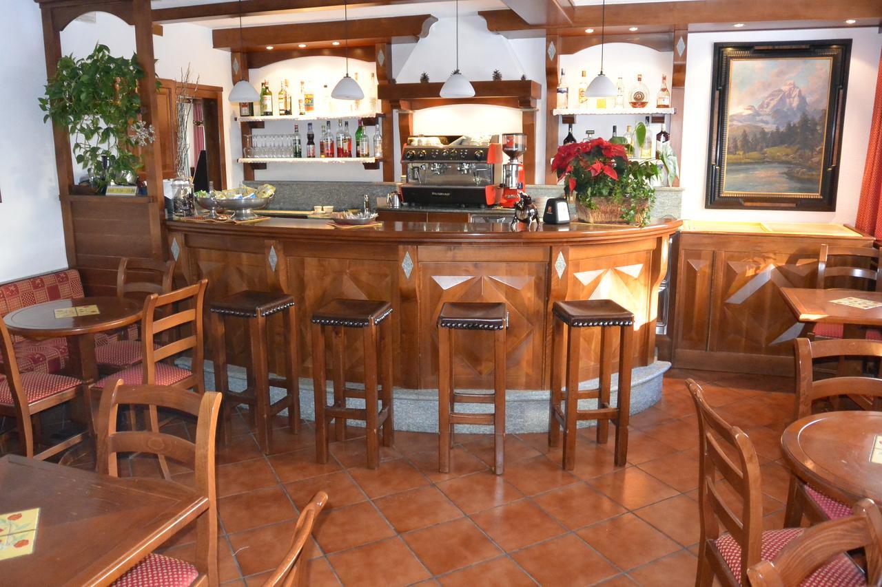 Hotel Fosson Breuil-Cervinia Eksteriør bilde