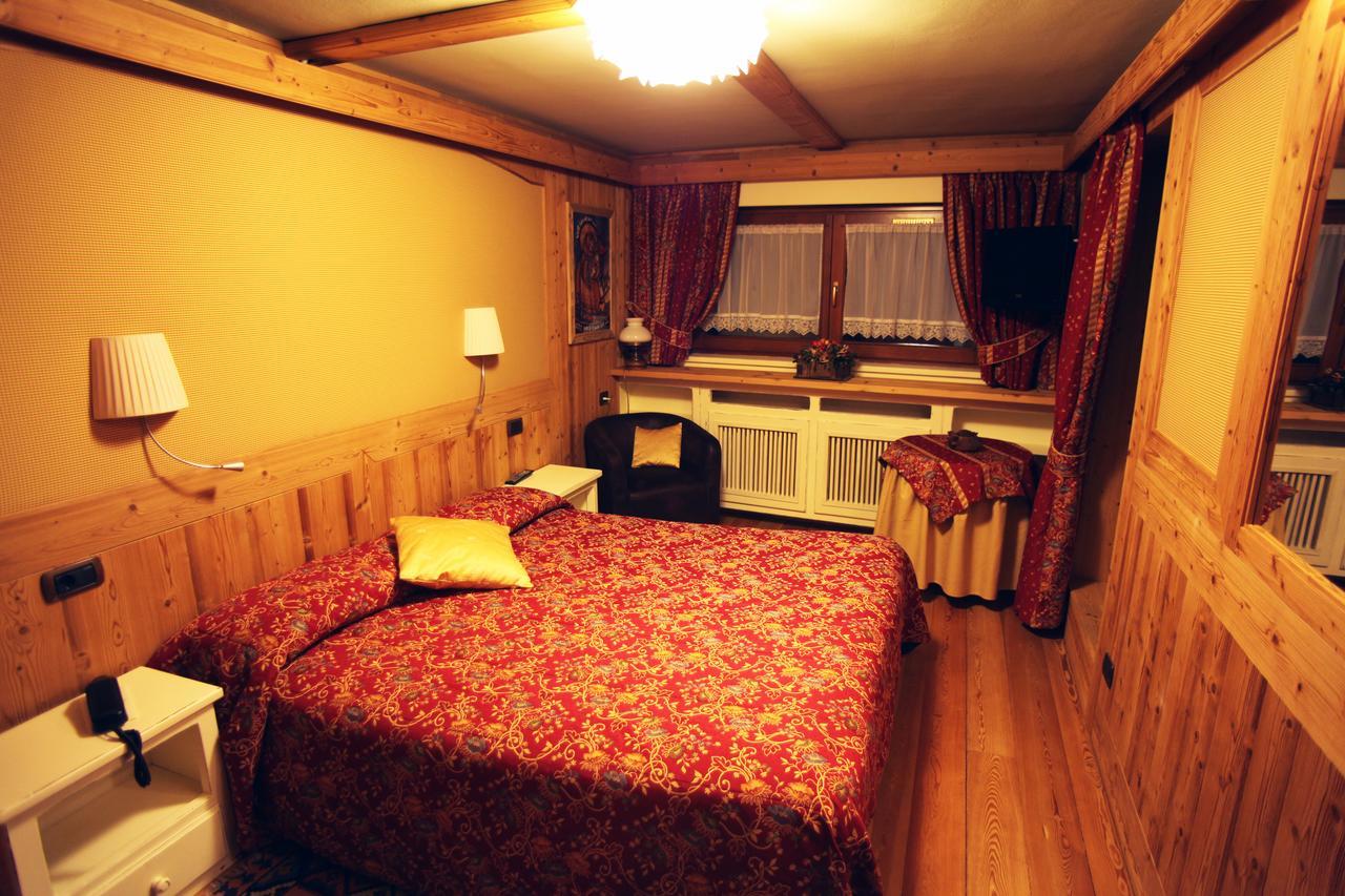 Hotel Fosson Breuil-Cervinia Eksteriør bilde