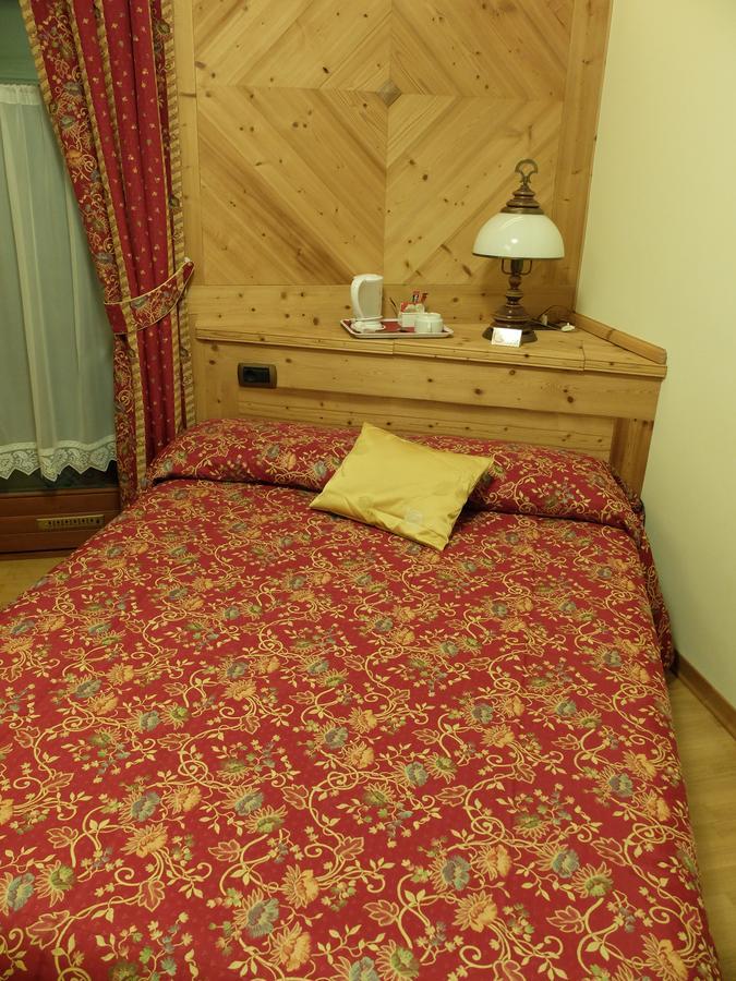Hotel Fosson Breuil-Cervinia Eksteriør bilde